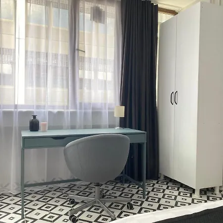 Refreshing And Central Studio Flat In Kabatas 아파트 이스탄불